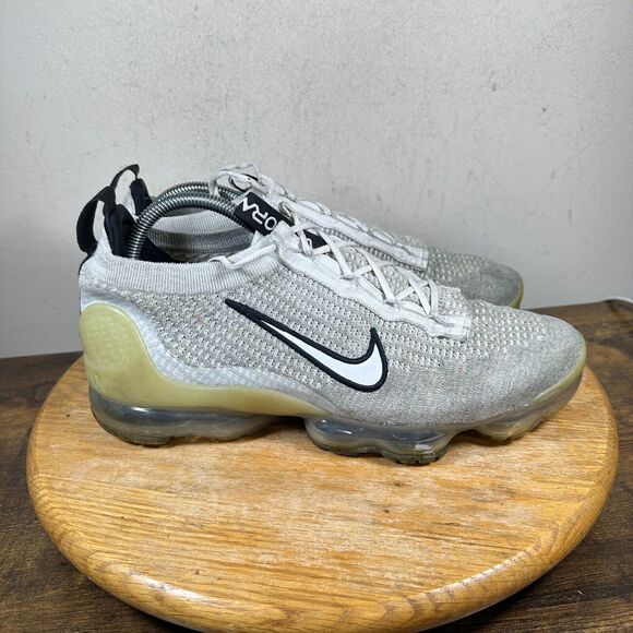 Nike Air VaporMax 2021 Flyknit  Sneaker Shoe Men's Size 10 Multicolor DH4084-100 - Picture 1 of 8